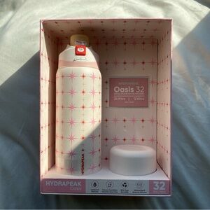 NWT Hydrapeak Water Bottle Limited Edition